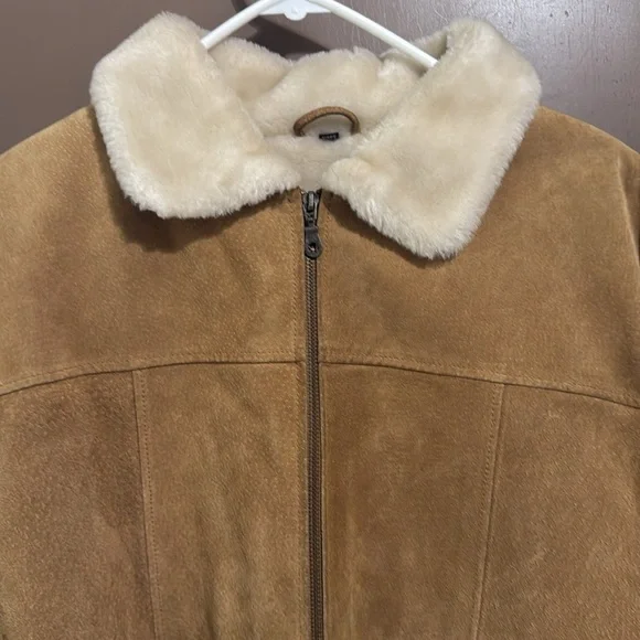 Adler Collection Womens Size L Suede Leather Coat With Faux Fur - Picture 3 of 6